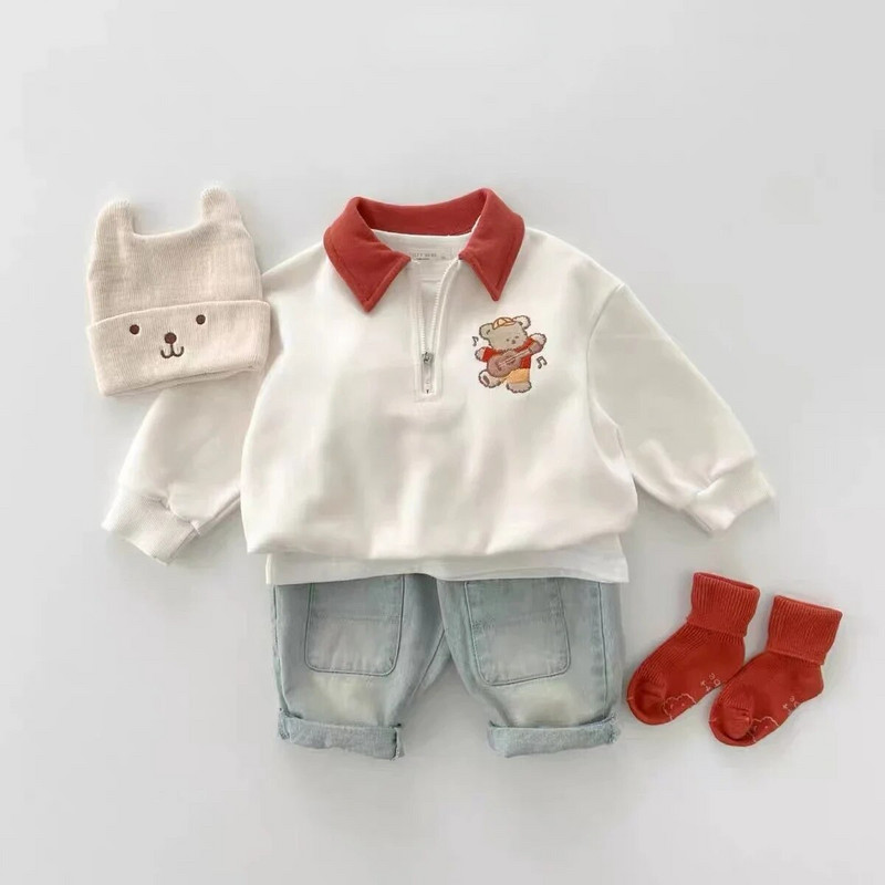 7470 Baby Pant Jeans Jesen 2023 Jednostavne modne isprane traperice za dječake Bijele krpice Mekane traperice Ležerne hlače