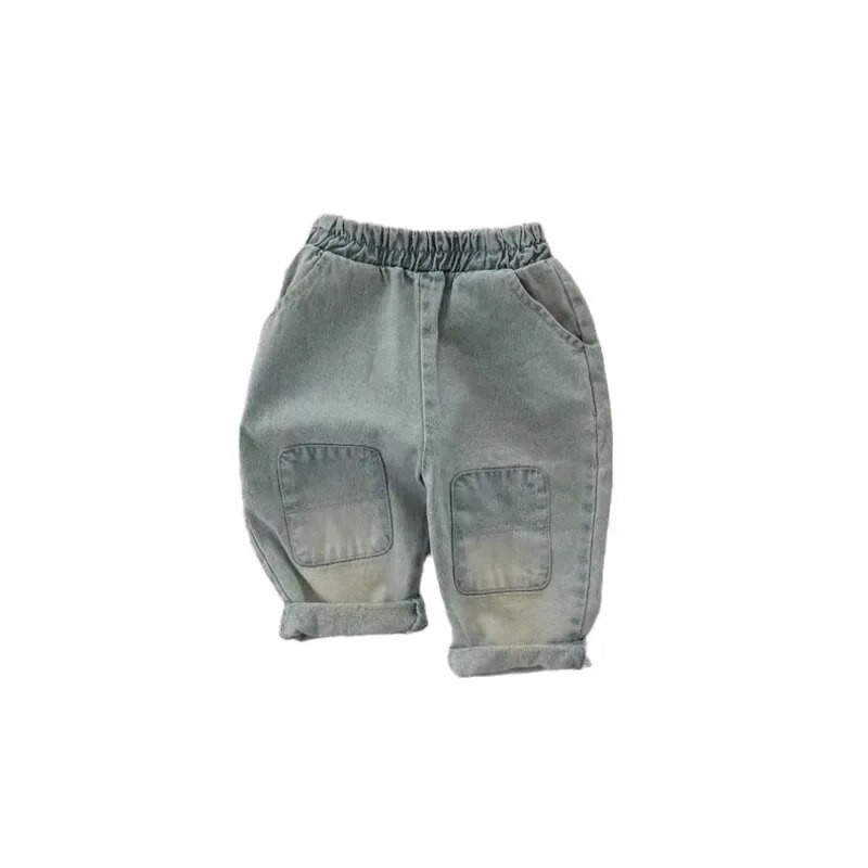 7470 Baby Pant Jeans Jesen 2023 Jednostavne modne isprane traperice za dječake Bijele krpice Mekane traperice Ležerne hlače