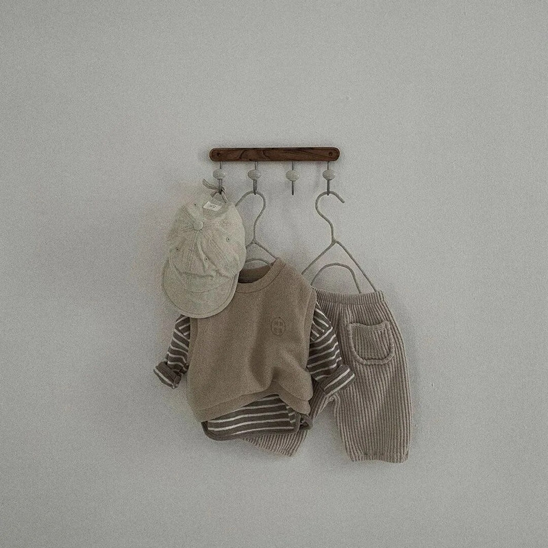 2905B Dječje hlače Ležerne hlače Jesen 2022. Nove široke dječje hlače Dječje hlače za dječake Ležerne hlače Joker Široke hlače za djevojčice