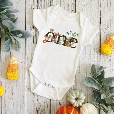 Wild One Birthday Baba Bodusuit Csecsemő 1. Születésnapi Jungle Party Outfit Fox Tiger Leo Babaruha Tipegő rövid ujjú Jumpsuit