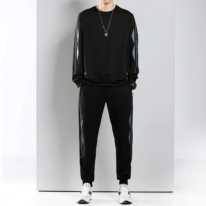 Марка 2023 Мъжки анцуг Есенно спортно облекло Мъжки ежедневен комплект от две части Суичър + Спортни панталони Мъжки анцуг Спортен костюм за джогинг