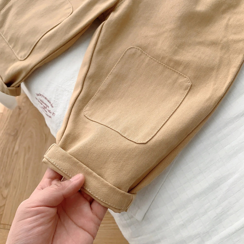 Детски джобове с кръпки Свободни плътни семпли ежедневни панталони Есенни детски екипи Момче Момиче Бебе 100% памук Модни панталони с широки крачоли