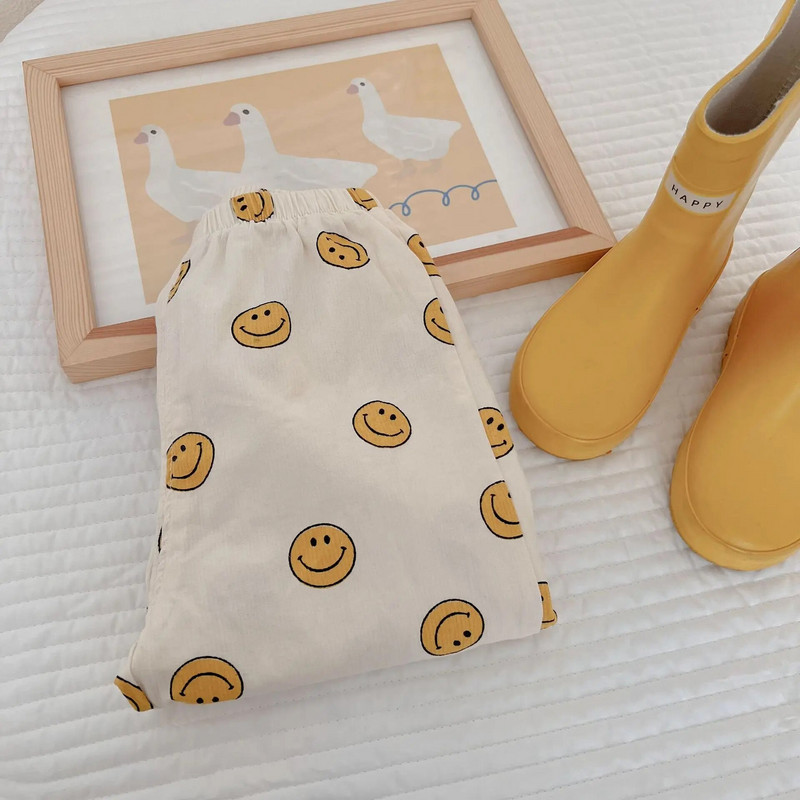 Gyerekek Nyári divat Szúnyog nadrágok Kid Cute Bear Fiúk Nadrágok Lány Kockás Bő lélegző pamut széles szárú nadrágok