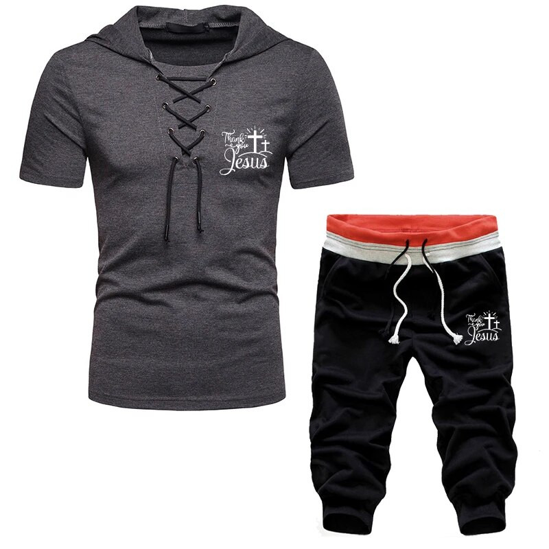 Tuveke nyári legújabb férfi, Jézus Krisztus nyomtatott kivitelű, kapucnis, húzózsinóros öltöny, egyszínű sport karcsú, sokoldalú alkalmi öltöny (S-4XL)