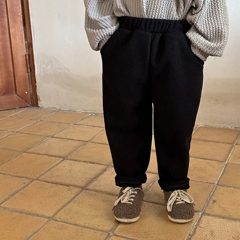 Őszi tél plusz bársony vastag kordbársony alkalmi nadrágok fiú lány gyerekek tömör meleg bő nadrágok baba zsebek divatos nadrágok