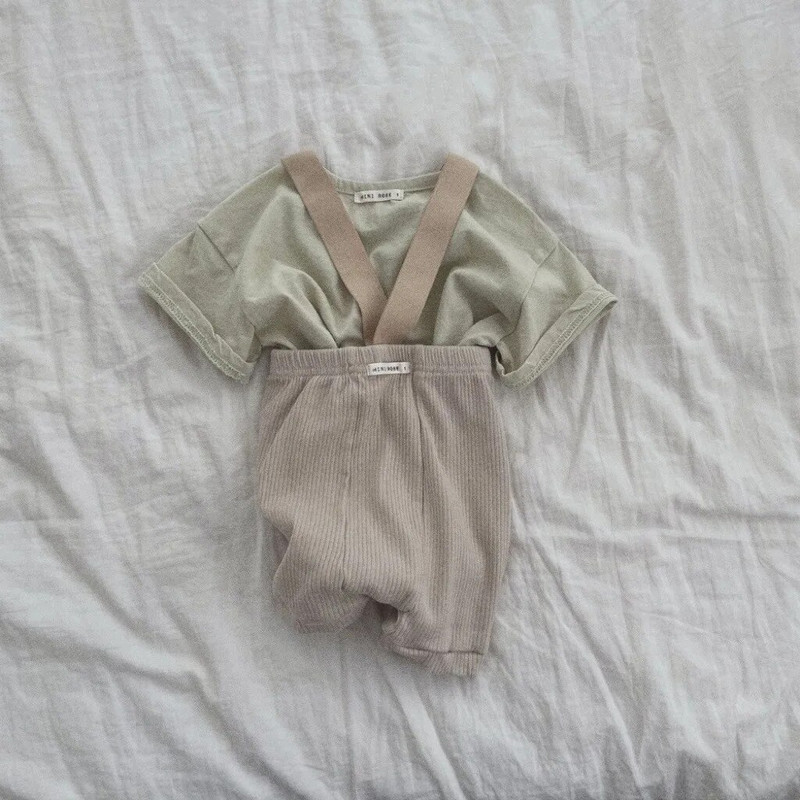 Újszülött kisfiú Alkalmi függőleges csíkos kötés overál Rövid nadrág Nyári Vékony Nagy Pp Pamut Aranyos tipegő lány rövidnadrág