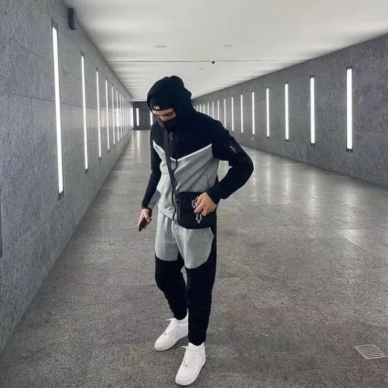 Vékony Tech Fleece férfi tréningruha tervezői izzadságruha kétrészes szett Sportos melegítőnadrág hosszú ujjú kapucnival tavaszi őszre 3XL