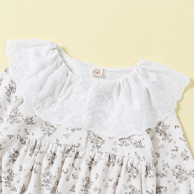 Csecsemő kislány virágos nadrág fejpánttal, hosszú ujjú baba gallérral, gyerekruházattal