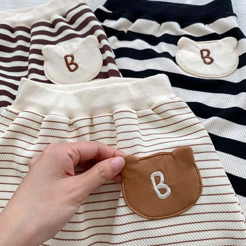 Őszi új divat Újszülött baba csíkos leggings lány gyerekek levél zsebek alkalmi nadrágok fiú csecsemők pamut csíkos gyerekruhák