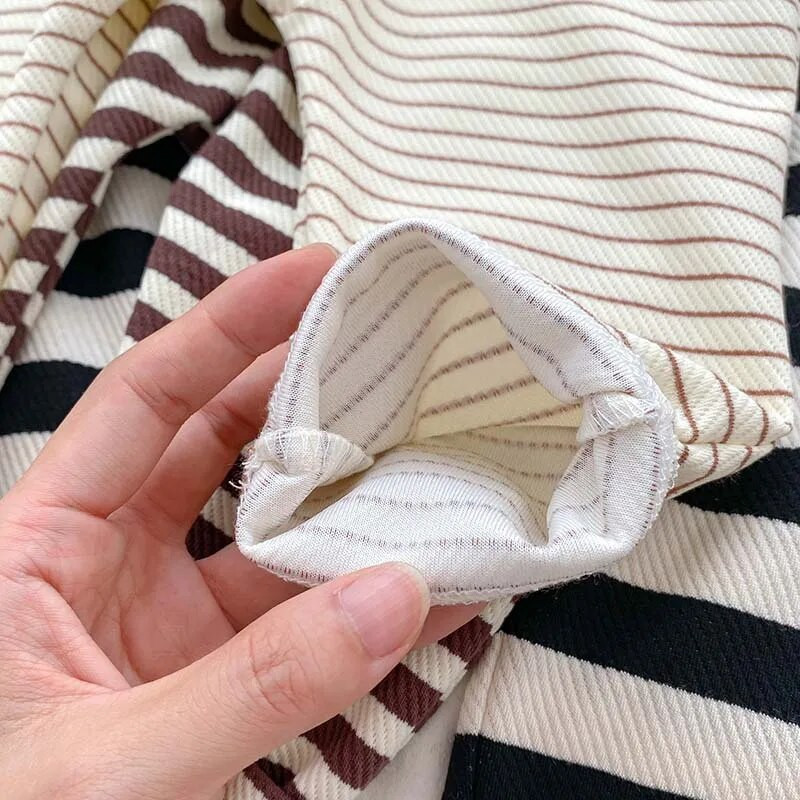 Őszi új divat Újszülött baba csíkos leggings lány gyerekek levél zsebek alkalmi nadrágok fiú csecsemők pamut csíkos gyerekruhák