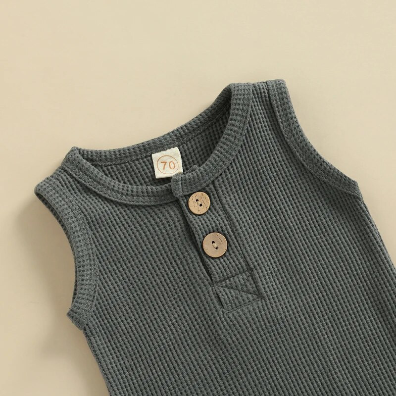 Kisfiú ruházati szett újszülött csecsemőknek, ujjatlan egyszínű nadrágtartó deréknadrág