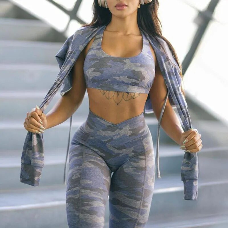 Camo edzőtermi szett női 2022-es edzésruhák nőknek Push Up sportruházat nőknek jógaruha fitneszhez Szürke trénruha, fekete viselet
