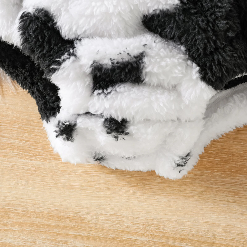 Prowow 0-24M babaruha újszülötteknek fekete fehér tehén nyomott body csecsemőknek cipzáras téli polár pólós babák jumpsuit