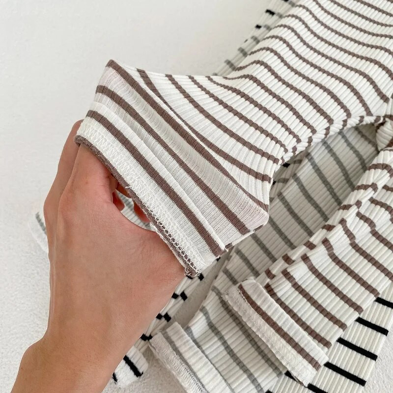 INS babanadrág 0-3 éves korig újszülött fiú lány lány rugalmas derék egyszínű bordázott pamut leggings Alkalmi csíkos nadrágok ruhák ruhák