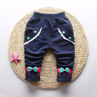 2017-es új tavaszi 100% pamut Kiváló minőségű cuki Pillangós hímzésmintás kislány nadrág 0-3 éves babanadrág lányoknak