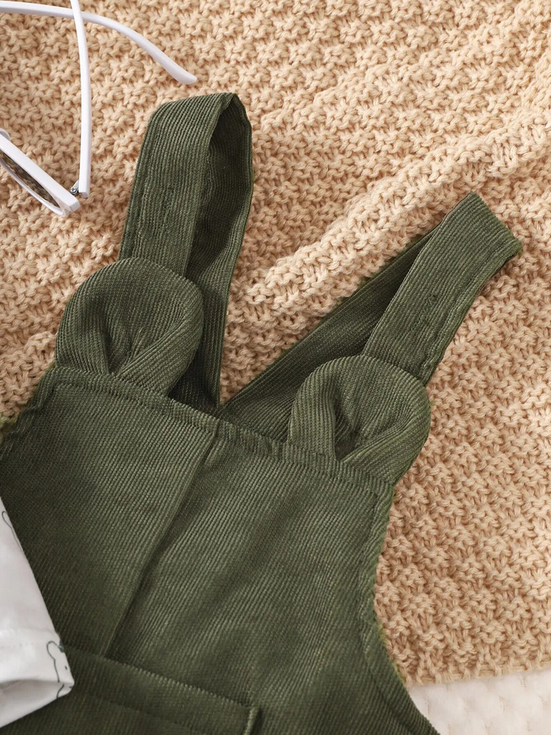 3-24 hónapos kisfiú aranyos kis medve nyomott ruhakészlet fehér hosszú ujjú felső+zöld pántos nadrág őszi szett kisgyermek lánynak