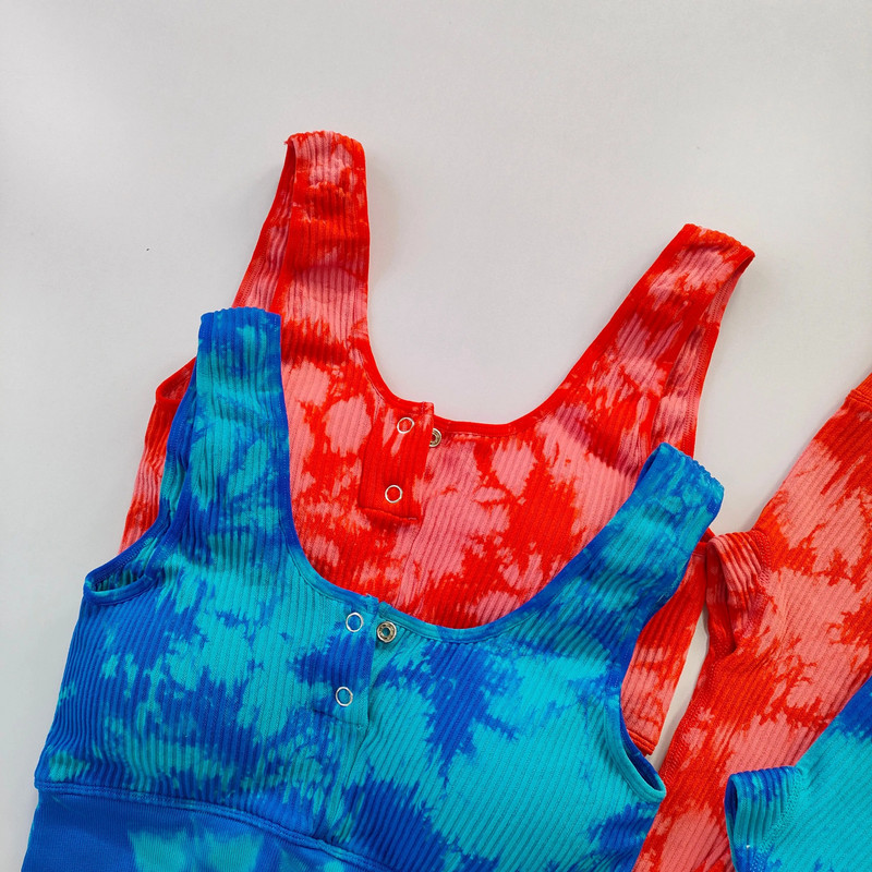 Nyakkendőfesték varrat nélküli női jóga szett Fitness legging sport melltartó magas derekú jóga nadrág U-alakú köldök feltáró melltartó öltöny