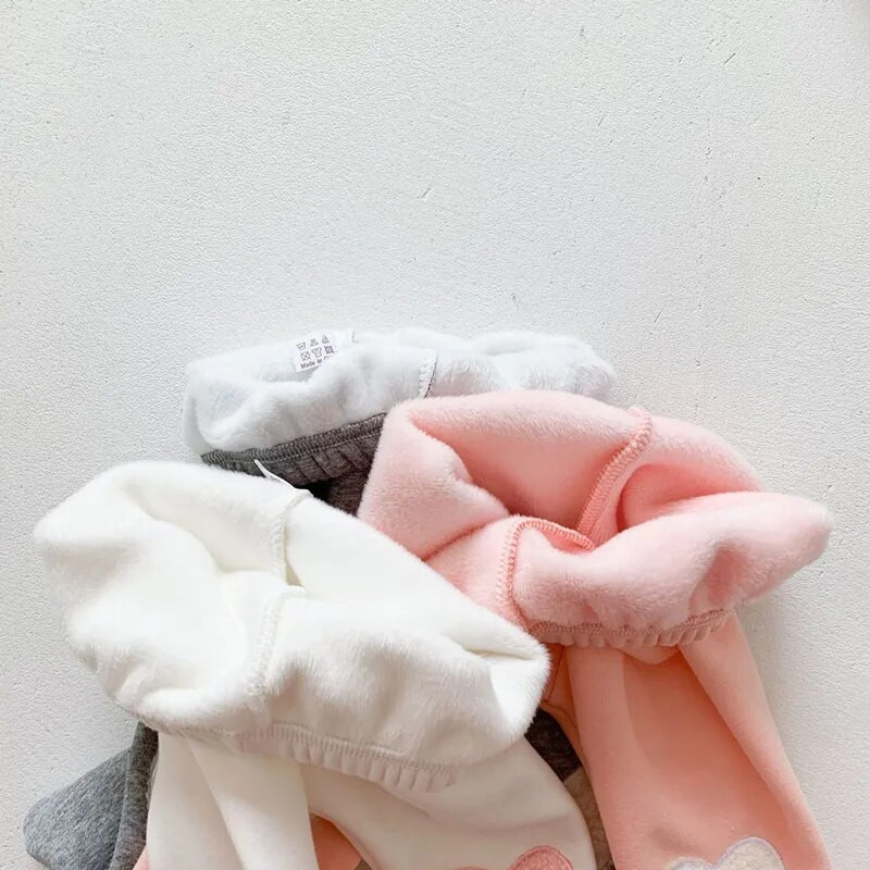 Szívmintás plusz bársonyos baba alsónadrág őszi tél vastag meleg gyerekek fiúk lányok pamut nadrág csecsemő alkalmi nadrágok