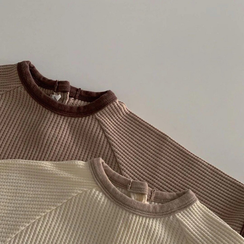 2023. gada jauns rudens mazuļa viengabala vafeļu bikses ar garām piedurknēm alpīnisma apģērbs.