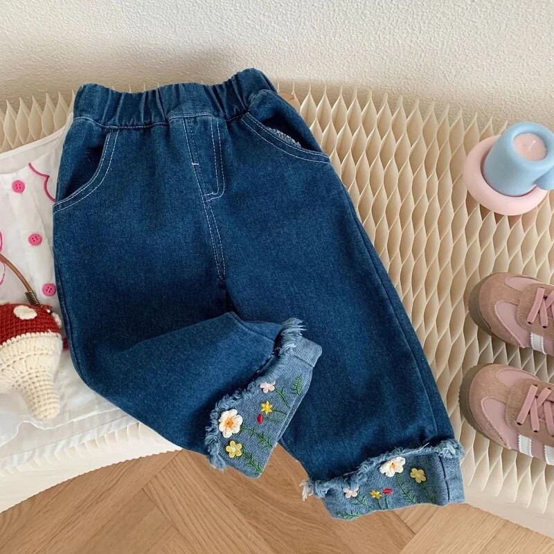 Modne traper hlače za malu djecu, djevojčice 0-6 godina, dječje ravne traper hlače s elastičnim strukom i vezom u obliku cvijeća, proljetne hlače