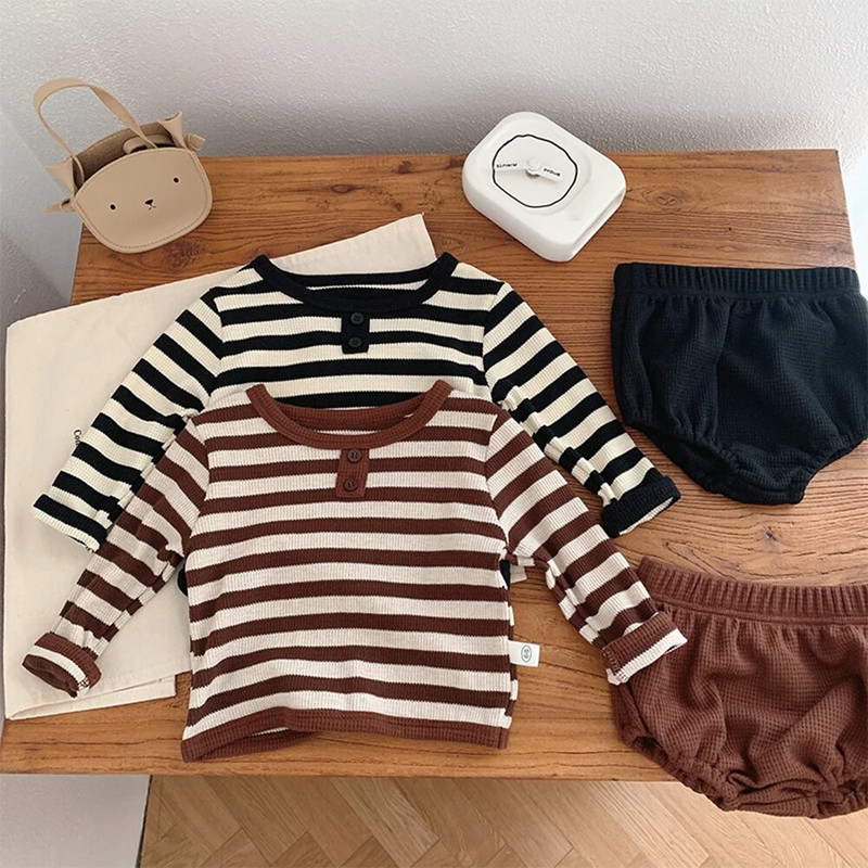 Bear Leader Baby Creeper, 2023. gada rudens, jauns zēnu un meiteņu svītrains tops ar garām piedurknēm + šorti, divdaļīgs komplekts, moderns bērnu apģērbs