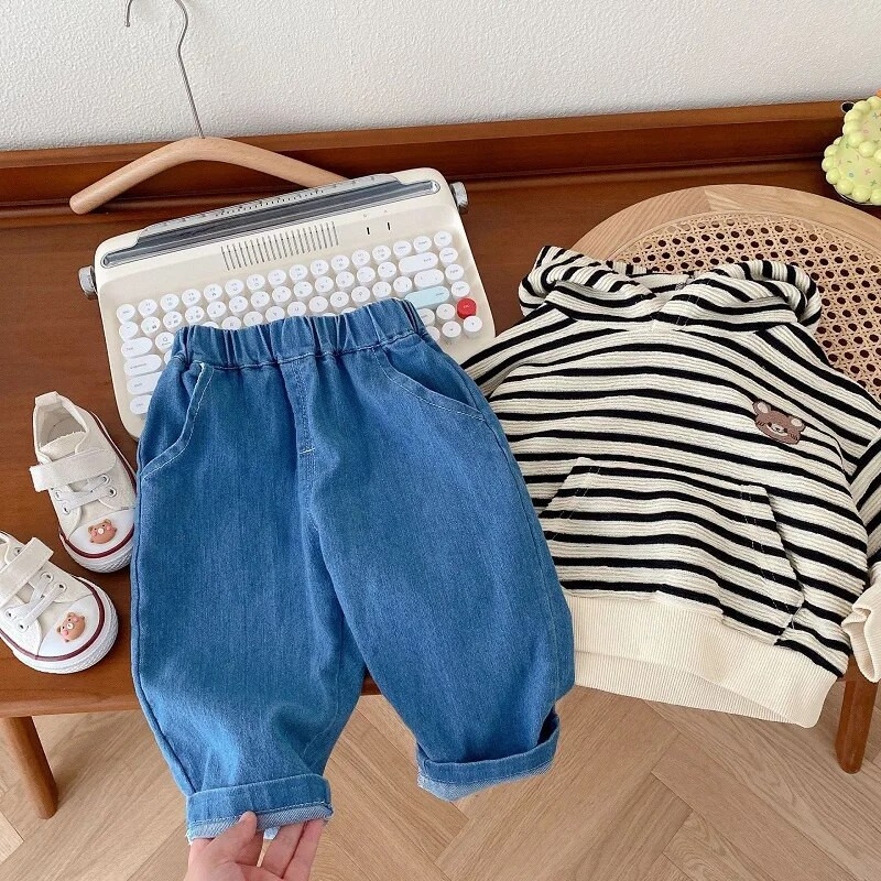 2023. gada rudens, mazuļi, bērnu džinsi, 0–5 gadi, bērni, zēni, meitene, vienkrāsains elastīgs viduklis, brīvs džinsa bikses, tērpi, apģērbi