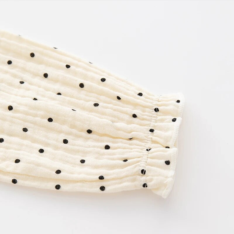 Ruffles Princess Baby Girls Clohtes 2023 Jauns pavasara vasaras punktveida bodiji ar garām piedurknēm zīdaiņu kombinezons ar cepurēm