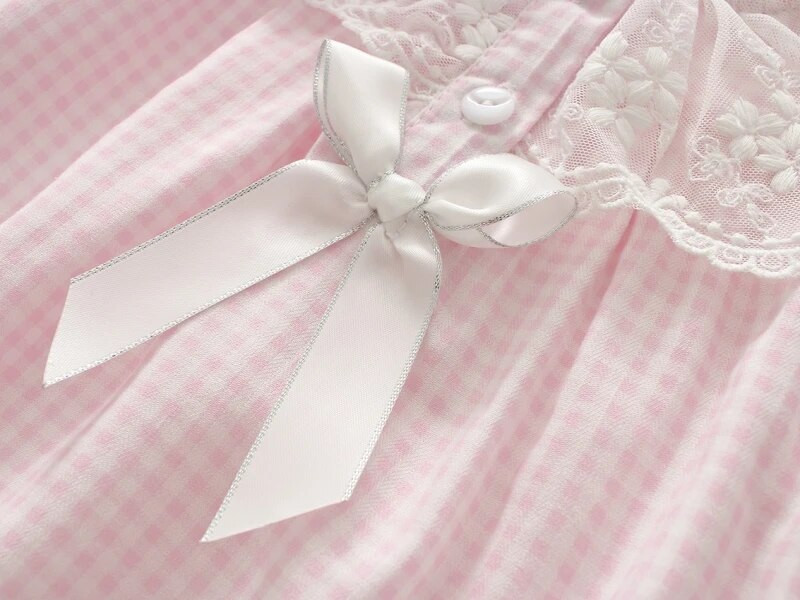 Ruffles Mežģīņu bantīte Jaundzimušo mazuļu Bodiji Pavasara Rudens Tatting Grid Kombinezons Meiteņu kostīms ar garām piedurknēm ar Hedbadns