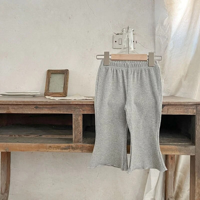 Maziem bērniem, mazuļiem, meitenēm, uzplaiksnītām biksēm vienkrāsains, elastīgs viduklis, zvana apakšdaļa Koreja bērniem, meitenēm, rievotas kokvilnas bikses, apģērbi 0-5 g.