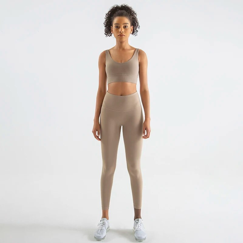 SOISOU sporta zāles apģērbs sievietēm jogas komplekts fitnesa kostīms sieviešu treniņtērps legingi Tops krūšturis, elastīgs elpojošs golfa sporta apģērbs