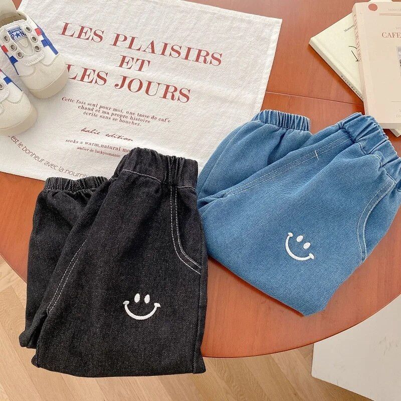 2023 Moda copii băieți pantaloni din denim 0-5 ani copii mici cu talie elastică zâmbet blugi largi Pantaloni moi fund haine de toamnă
