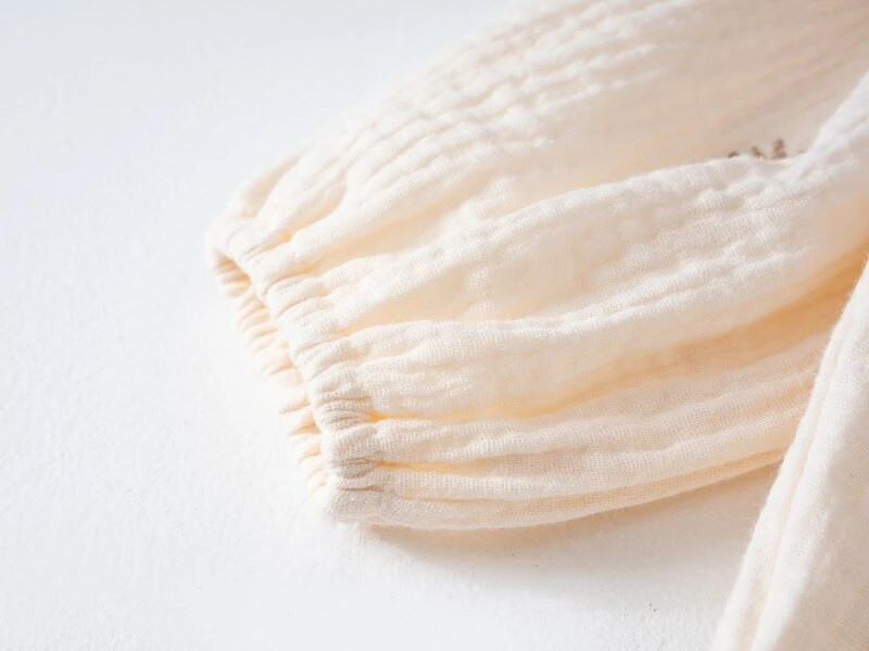 Izšūšana Jaundzimušo Meiteņu Bodiji Pavasara Rudens Garām Piedurknēm Marles Kombinezons Meiteņu krekliņš ar cepurēm