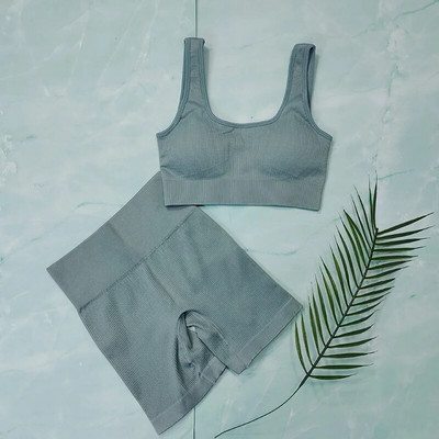 Naiste spordiülikonna joogakomplektid Õmblusteta soonikuga spordisäärikud fitness-treeninguks Riided naistele jõusaalikomplekt Kaheosalised riided