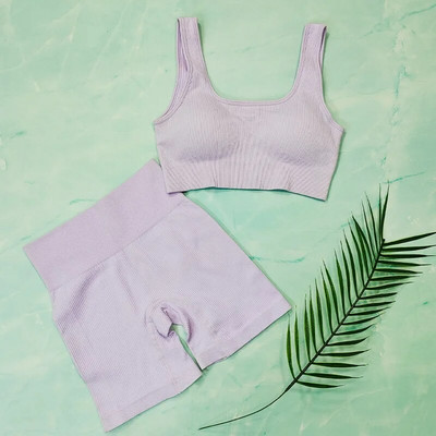 Naiste spordiülikonna joogakomplektid Õmblusteta soonikuga spordisäärikud fitness-treeninguks Riided naistele jõusaalikomplekt Kaheosalised riided