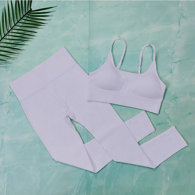 Naiste spordiülikonna joogakomplektid Õmblusteta soonikuga spordisäärikud fitness-treeninguks Riided naistele jõusaalikomplekt Kaheosalised riided