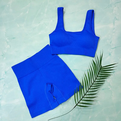 Naiste spordiülikonna joogakomplektid Õmblusteta soonikuga spordisäärikud fitness-treeninguks Riided naistele jõusaalikomplekt Kaheosalised riided