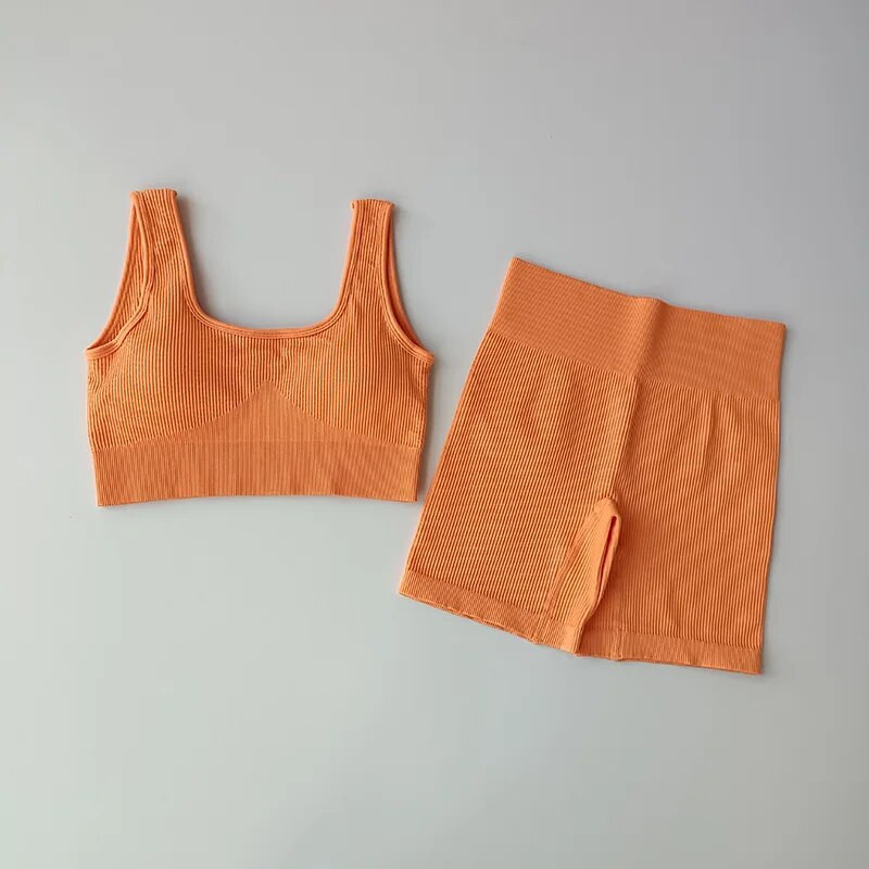 2-osalised õmblusteta joogakomplektid Naiste spordikomplekt Kärbitud topid Spordirinnahoidja+ Kõrge vöökohaga lühikesed püksid Sportlik fitness-ülikond Lühikesed püksid Jõusaalikomplektid