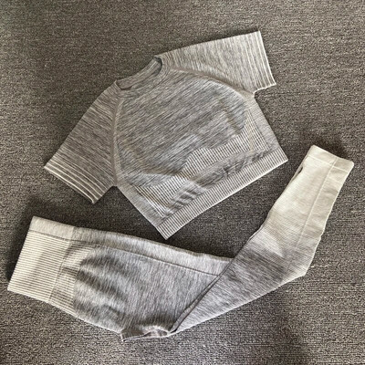 κοστούμια γιόγκα γυναικεία σετ γιόγκα ενδύματα γυμναστικής Γυναικεία αθλητική στολή γυμναστικής Ρούχα για τρέξιμο κορυφαία κολάν γιόγκα γυναικών Άνευ ραφής σετ γυμναστικής