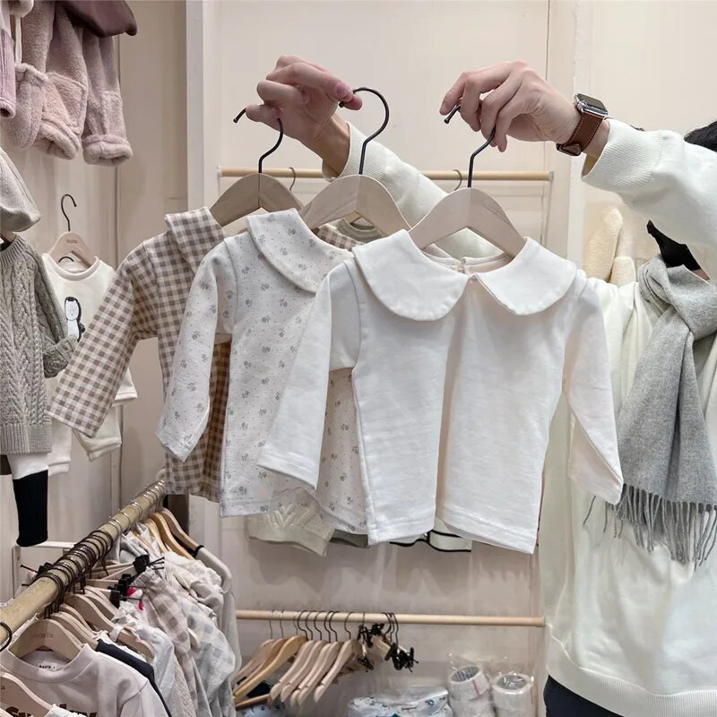 3648A Mazuļu T krekls, 2022. gada rudens, moderns meiteņu T krekls ar apakšējo kreklu atloks Pleds ar ziediem, jauki meiteņu topi