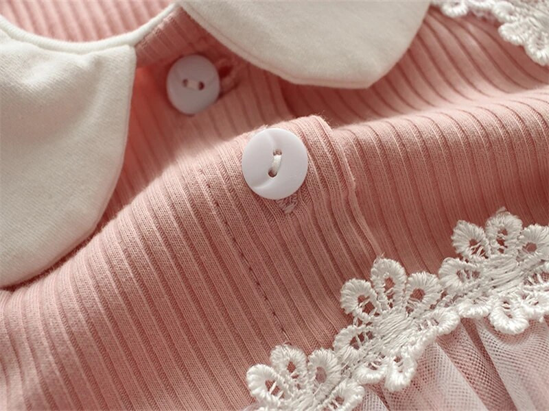 Fodor csipke Summe baba bodyk rövid ujjú pamut tipegő gyerekek lányok jumpsuitek születésnapi ruhák egynemű