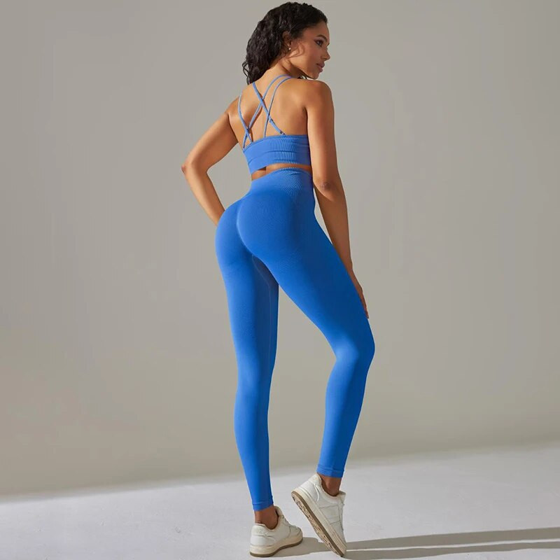Sporta apģērbs sievietei Bezšuvju jogas komplekts Atbalstošs sporta krūšturis ar augstu vidukli legingi Divdaļīgs uzvalks fitnesa sporta zāles apģērbam
