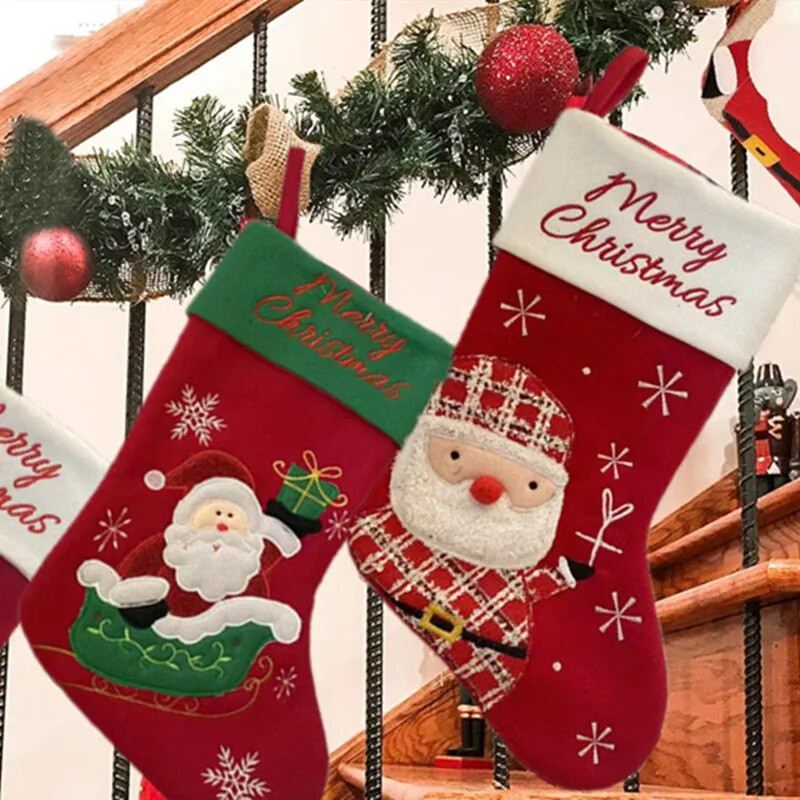 Ciorapi de Crăciun Om de zăpadă Ciorapi de Crăciun de Moș Crăciun de agățat pentru a agăța șemineu, decorațiuni pentru copaci, pentru copii, ornamente de vacanță de familie