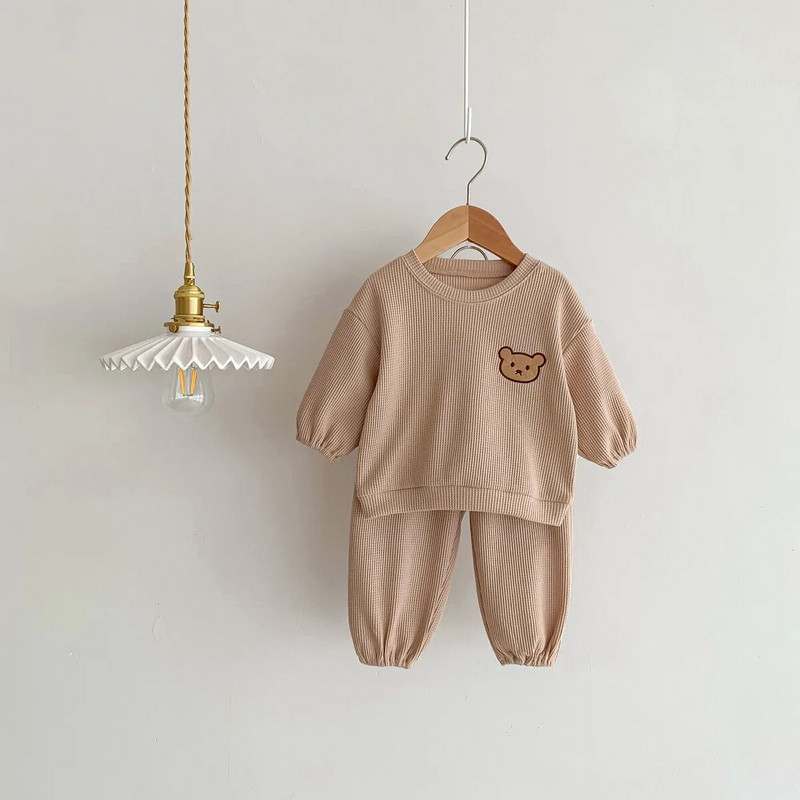 Novo jesensko odijelo od vafla za dječake, djevojčice, 2023., korejski bebi medo, majice s vezom, majice dugih rukava + hlače, 2 komada ležerne odjeće za malu djecu