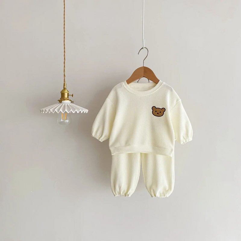 Novo jesensko odijelo od vafla za dječake, djevojčice, 2023., korejski bebi medo, majice s vezom, majice dugih rukava + hlače, 2 komada ležerne odjeće za malu djecu