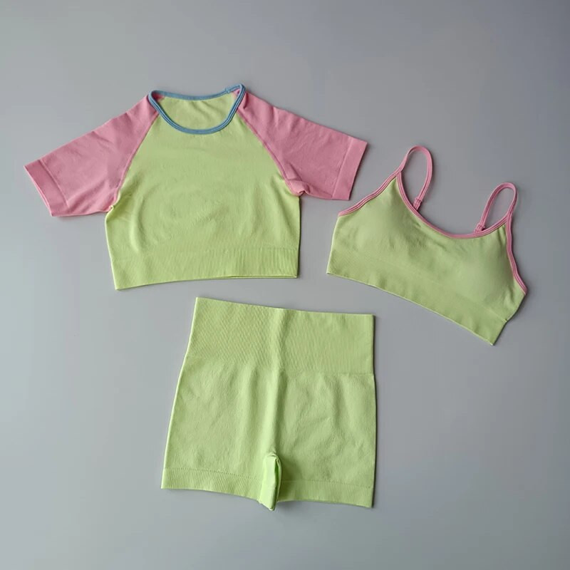 Nyári női rövidnadrág szettek Jóga öltöny Crop felsők Sportmelltartó Jóga rövidnadrág Sportruházat Női fitnesz öltöny Edzőterem Ruházat Sport szett 2021