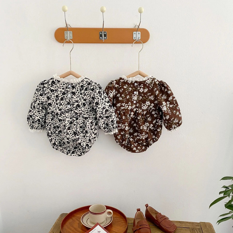 Vintage dječje cvjetne štrample 2023, proljetni pamuk, bodi s dugim rukavima i ovratnikom s volanima, jednodijelna dječja odjeća Odjeća