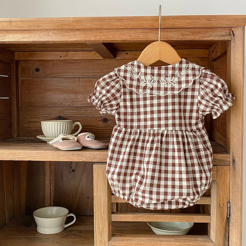 Kūdikių medvilniniai šliaužtinukai Vasariniai naujagimių siuvinėti lėlės apykaklės kombinezonas kūdikiams kūdikių žibintuvėlis rankovėmis mergaičių languotas kombinezonas.