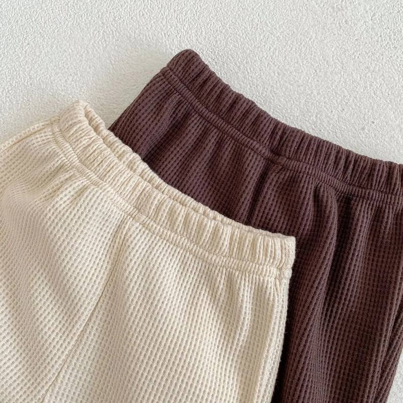 2023. gada pavasara rudens bērnu apģērbu komplekti, vafeļu lācītis, izšuvumi ar garām piedurknēm, topi un bikses, 2 gab.