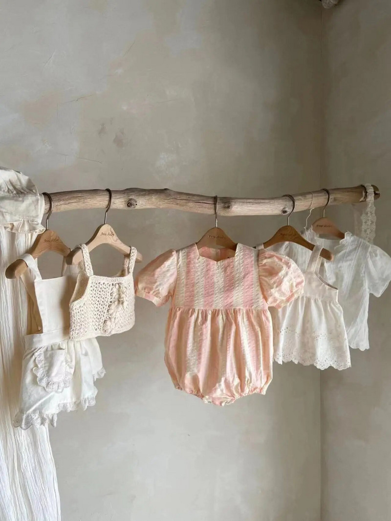 2023. gada vasaras bērnu apģērbi Jaundzimušo zīdaiņu meiteņu bodijs, svītrains viendaļīgs kombinezons vai mazuļu meiteņu princešu kleitas ar pufām piedurknēm