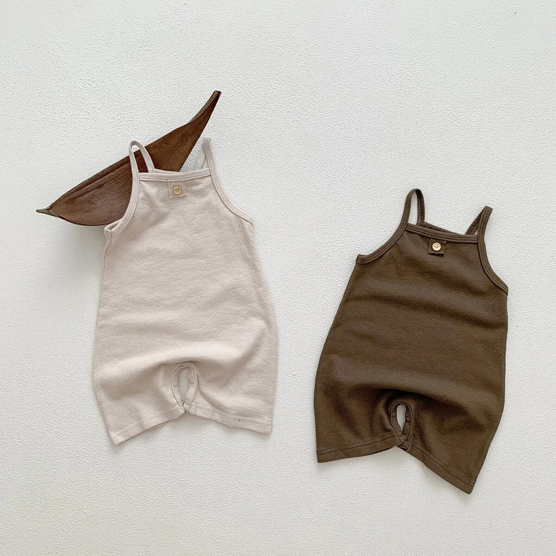 Ljetne dječje štrample za 2022. Slatki pamučni kombinezon za dojenčad bez rukava s naramenicama Mala djeca Dječaci Ležerni široki kombinezoni za novorođenče Jednodijelni